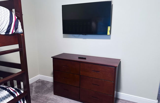 Balmoral Resort-162kb 4 Bedroom Home by RedAwning - Photo 12