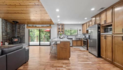 Peaceful Creekside Buddha Retreat - Foto 3