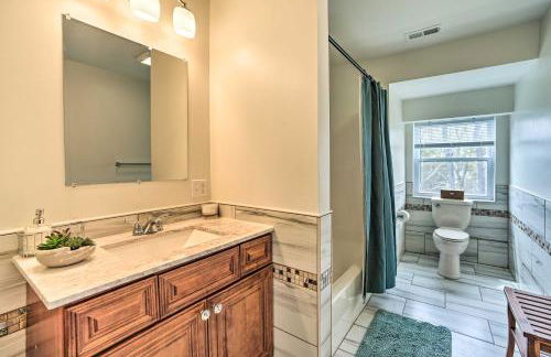 Modern-Chic Athens Home - Fish, Ski and Swim! - Foto 23