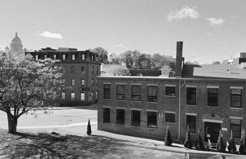 Jennifer's Stylish Downtown Brick Foundry Escape - Foto 22