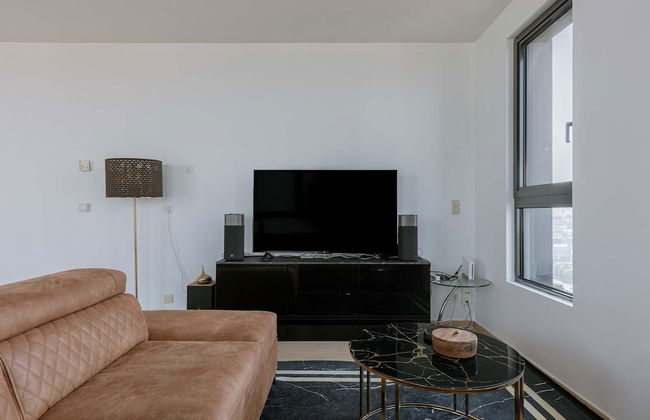 Stylish two Bedroom Apartment in Antwerp - Photo 5