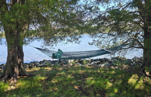 The Cottage at Heron Cove - Photo 2