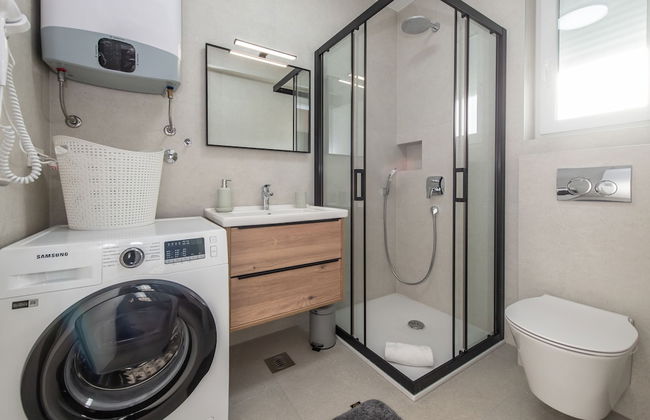 Apartments Mare B with pool - Photo 74