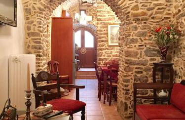 Medieval Double Storey Stone House in Pyrgi Chios - Foto 13