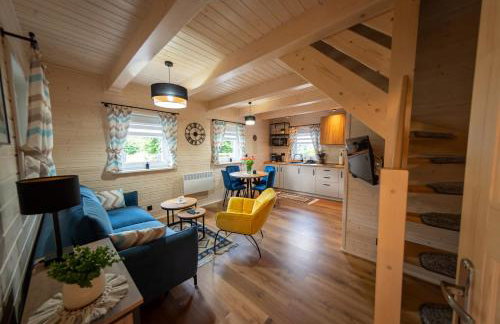 Domki u Sosny - Nowoczesne domki na wyłączność, spokojna okolica blisko lasu i szlaku, 1,2 km od centrum Brennej - Foto 40