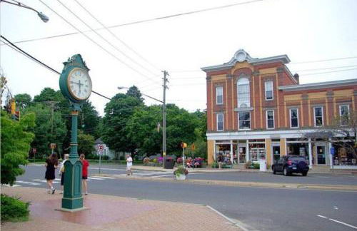Newly Renovated Carriage House Near Town & Beaches - Foto 7