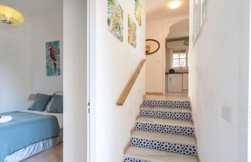 Villa with Free Heated Pool - Pass the Keys - Photo 17