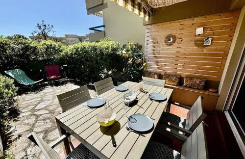 Bel appartement avec piscine et tennis à Bormes-les-Mimosas - FR-1-816-29 - Foto 2