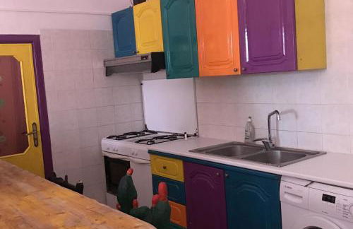 House - Sleeps 5 - Pets Ok - Parking - Foto 3