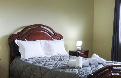 Waterfall House - Photo 30