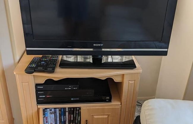 Charming 3-bed Caravan Cymtydu - Foto 3