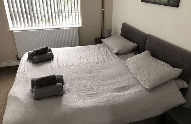 Lovely 2-bed Apartment in Solihull - Foto 3