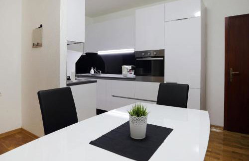 Apartment Check In Zagreb Maksimir-free parking - Foto 24