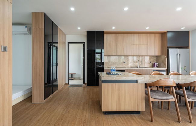 Moonlit Suites Hotel - Photo 55