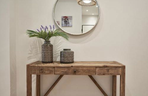 Spacious 2bd Apt in Prime Location next to Divani - Foto 11