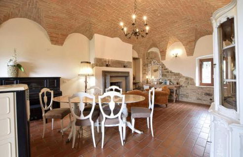 Lovely Apartment In Civitella Benazzone - Foto 20