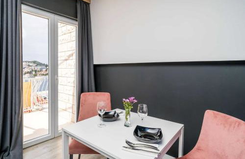 Apartments Tayra - Superior studio apartment with balcony BR1 - Foto 8