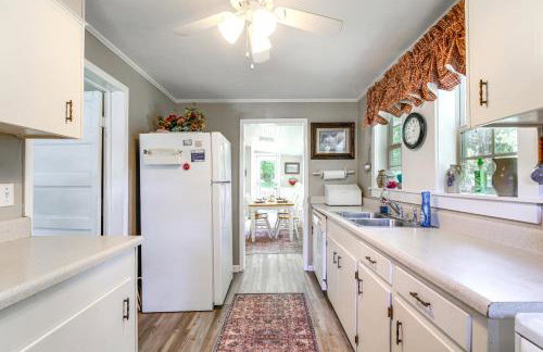 Charming Country Home with Yard - 14 Mi to Ole Miss! - Foto 9