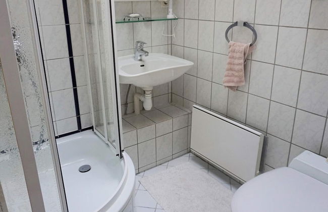 5 Person Holiday Home in Knared - Foto 9