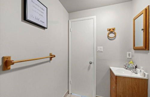 Cozy 1BR w Deck Near Rittenhouse - Foto 23