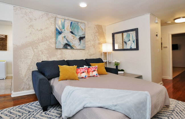 4TH&INDEP - Furnished Apts - US Capitol - Photo 25