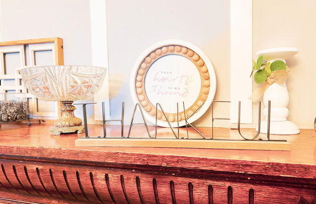 THE 1023 With Private Yard & Parking, Near Falls & Casino by Niagara Hospitality - Photo 42