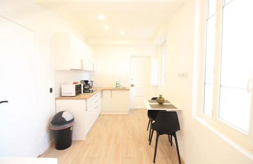 Disponible - Appartement Entier - Matelas Emma - RER B Laplace, 5mn Paris - 2 pers - Parking Rue Gratuit - Tout équipé - RDC - 1 - Foto 12