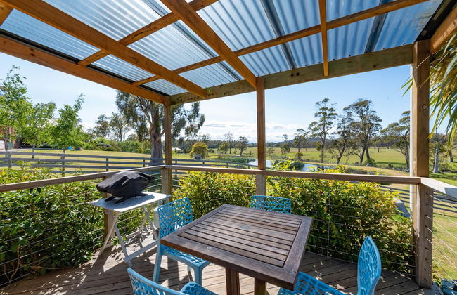 Hazelcreek Cottages - Photo 5