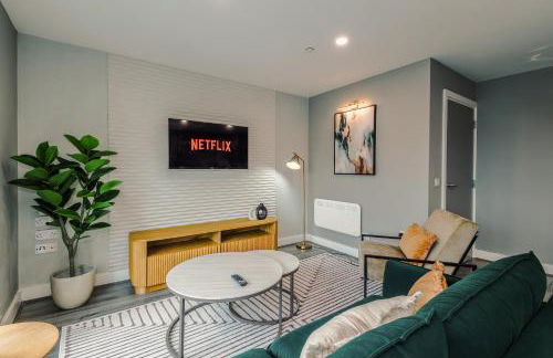 Stylish 2 Bed Apt by Royal Albert Dock & M&S Arena - Foto 16