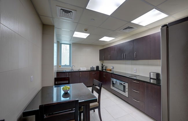 Marina Hotel Apartments - Photo 27