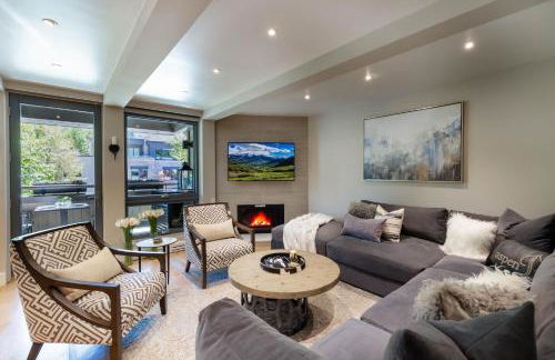 Luxurious 2 BR, 2 BA - Aspen Core - Foto 1