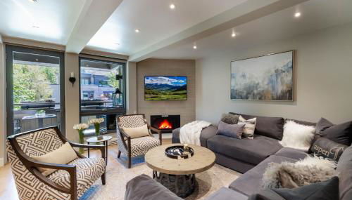 Luxurious 2 BR, 2 BA - Aspen Core - Foto 1