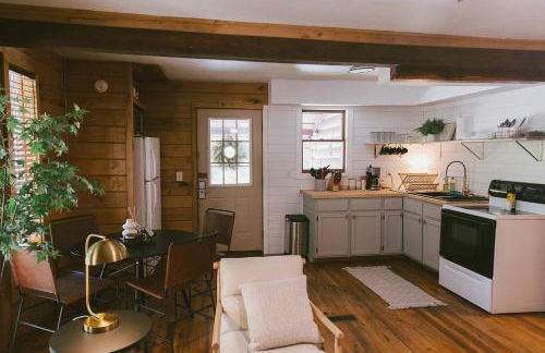 "Rocky Top" - Cozy RRG Cabin off Slade Exit! - Foto 23