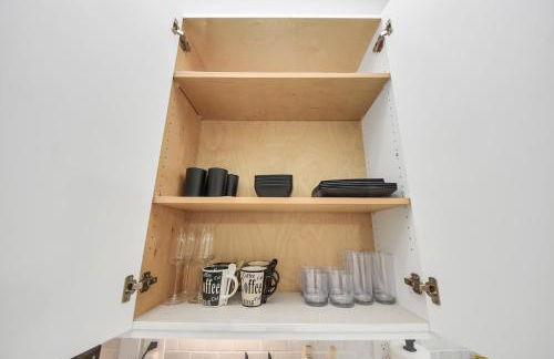 Stylish & Spacious 3BR Gem With Hot tub Near Downtown - Foto 55