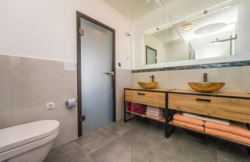 JamC Dream Familientraum direkt am Meer mit beheiztem Pool - Photo 16