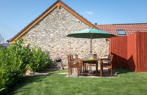 Apple Tree Barn - Photo 12