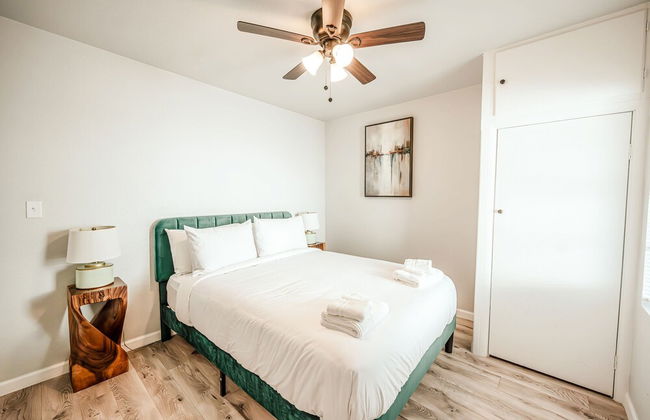 Spacious Cozy 6BR for 14- Lgbtq Friendly 2260 - Photo 29