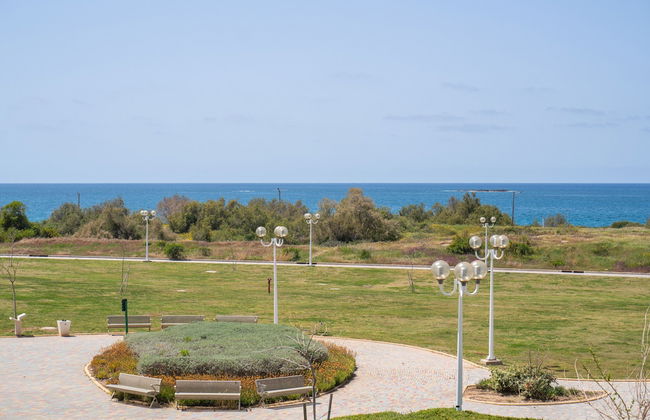 Alloro First Line To The Beach - Foto 24