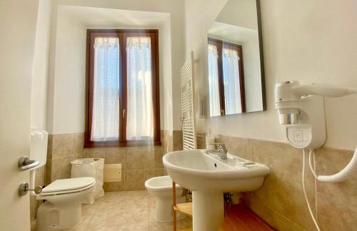 Elegant accommodation near the center and nature - Foto 13