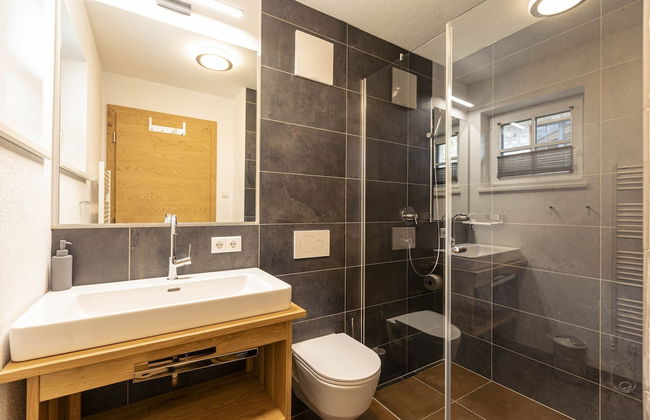 Luxury Chalet With Private Sauna in Uttendorf - Photo 15