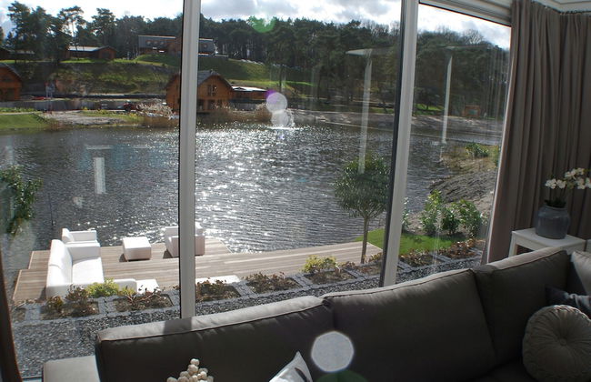 Modern Holiday Home Near Brunssummerheide - Photo 11