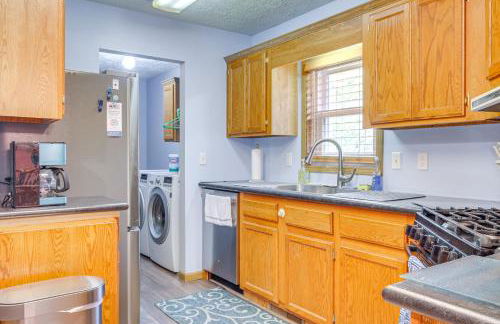 Dog-Friendly Michigan Home with Deck and Fire Pit! - Foto 9