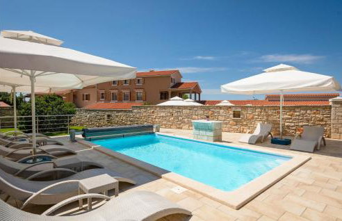 Nice Home In Hr-52215 Vodnjan - Foto 10