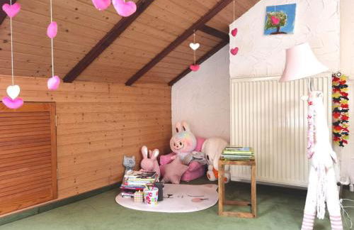 Family-Friedndly Home with Large Garden &BBQ Grill - Foto 23