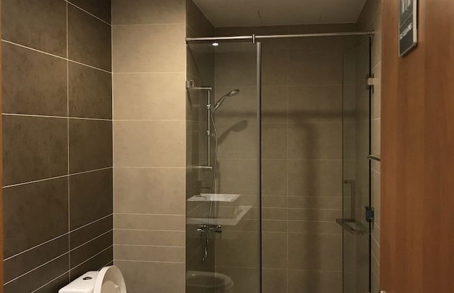 Jenny's Home in Sunrise City Building W3 - Photo 15