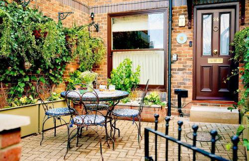 Alice Nest London Boutique Apartment Featured in Homes and Gardens - Foto 23