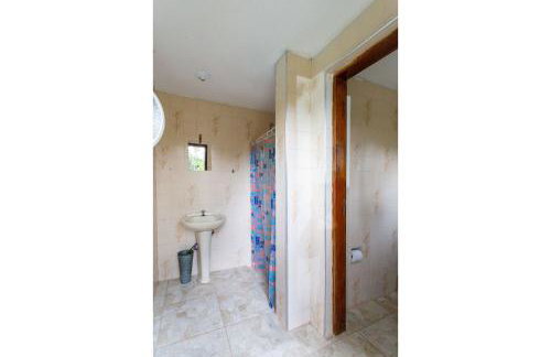 Piscina, jardim, área gourmet e vista arborizada - Foto 43