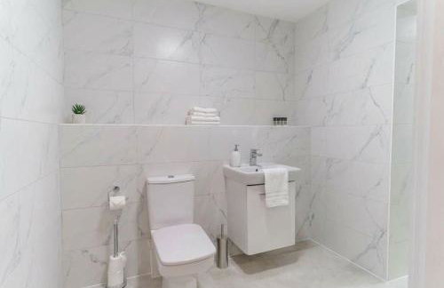 Contemporary 1 Bedroom Liverpool Apartment - Foto 13