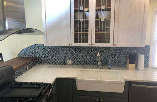 Entire apartment close to downtown - 2 Queen beds - Photo 4