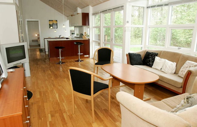 10 Person Holiday Home in Hasle - Foto 8